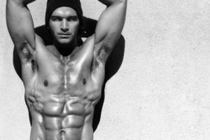 How to quickly pump up your abs at home?
